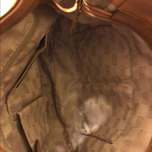 Michael Kors Shoulder Bag - Picture 6 of 7